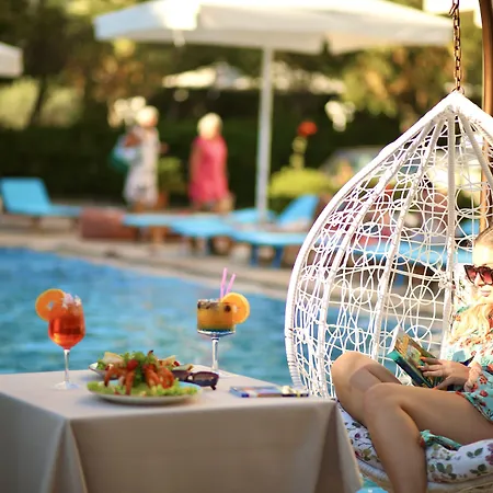 Ξενοδοχείο Marbella