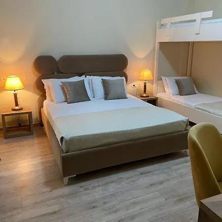 Отель Marbella 4*